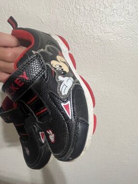 Mickey Kids Black and Red Light-Up Sneakers